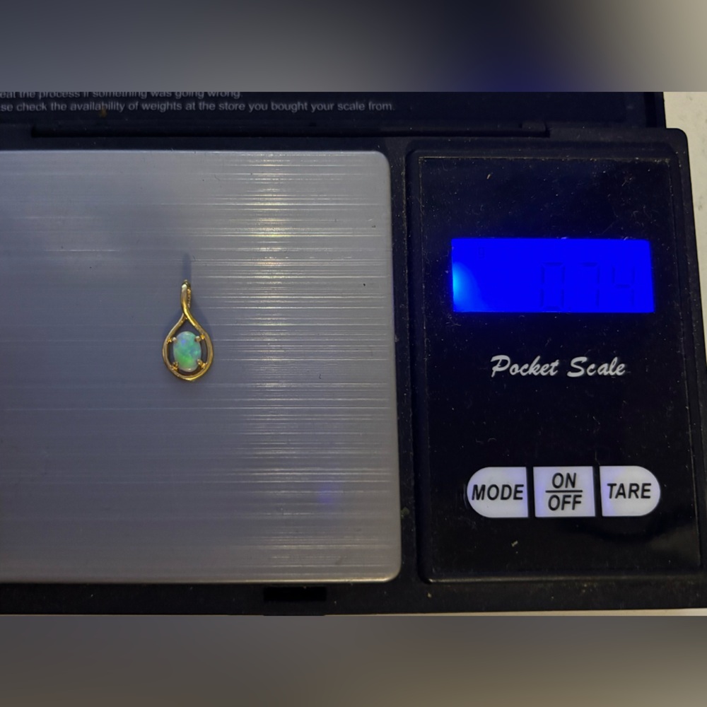 14k Gold Opal Pendant *please read description* - Picture 5 of 5